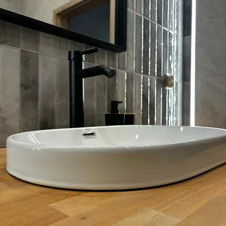 Dom Winna Gorka 2 * Miastko (Leszno)